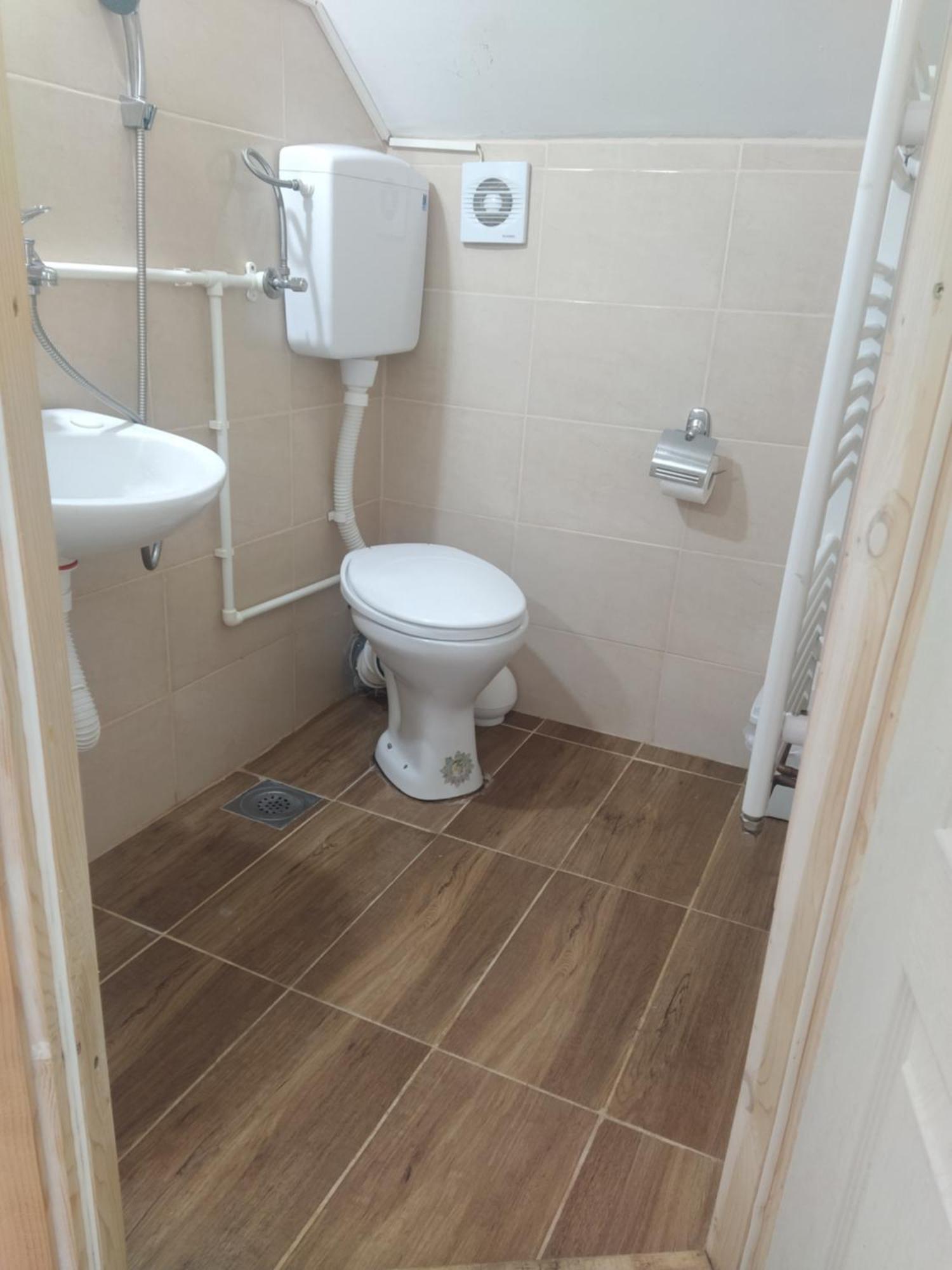 Crni Vrh Domacinstvo Kod Gere Bed & Breakfast 部屋 写真