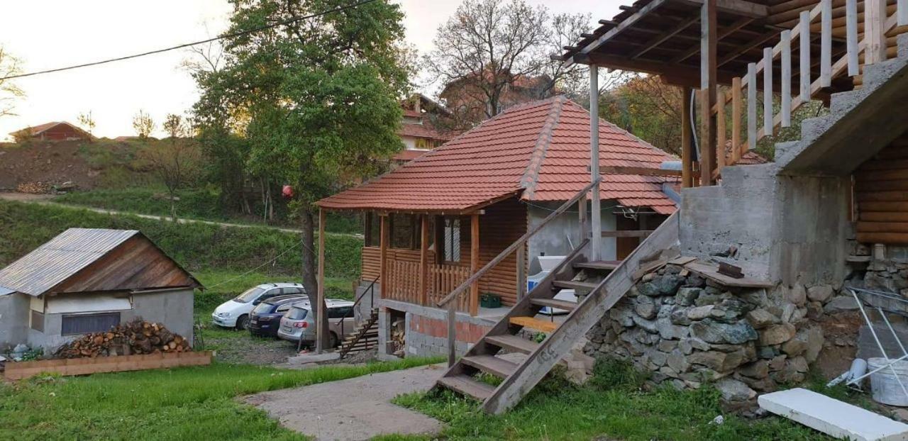 Crni Vrh Domacinstvo Kod Gere Bed & Breakfast エクステリア 写真